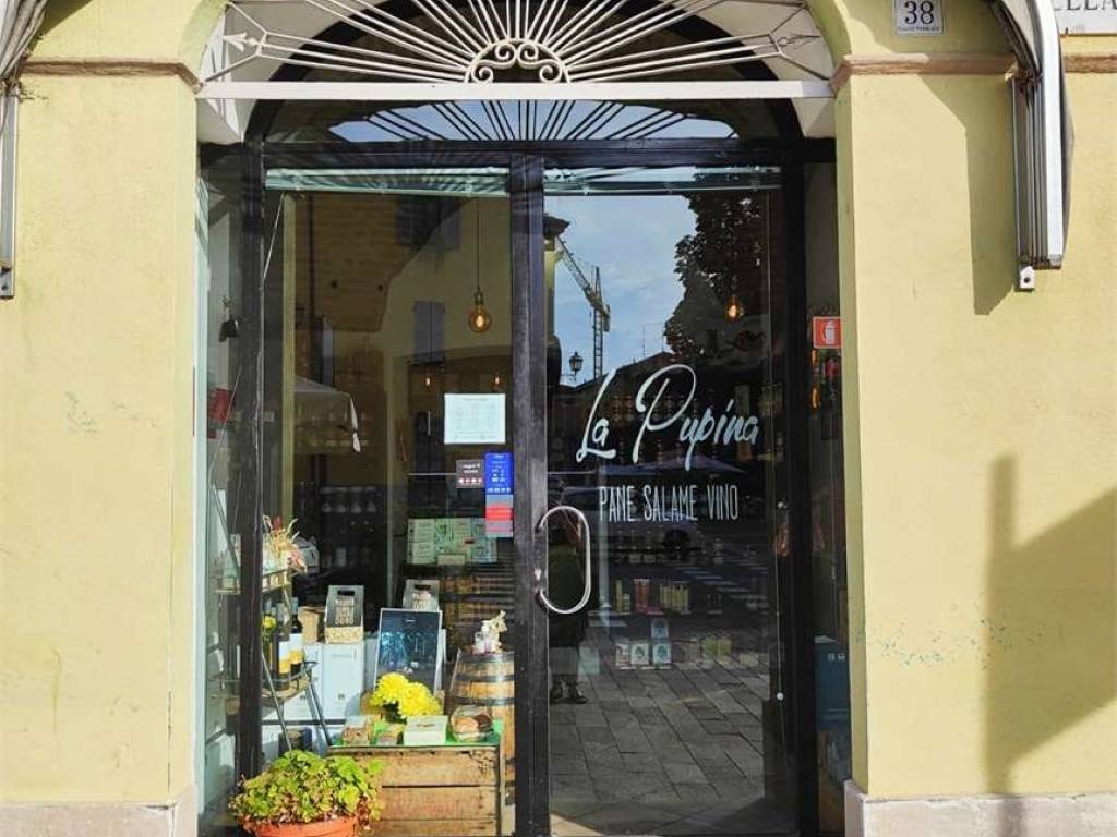 negozio in vendita a Noceto