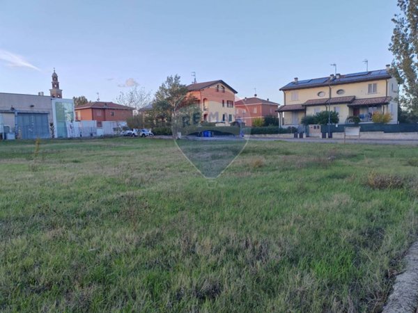 casa indipendente in vendita a Noceto in zona Borghetto