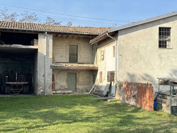 casa indipendente in vendita a Noceto