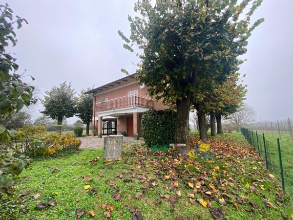 casa indipendente in vendita a Noceto