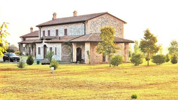 casa indipendente in vendita a Noceto