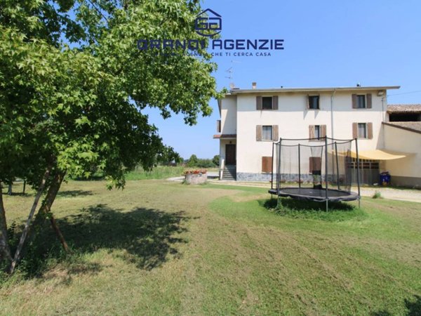 casa indipendente in vendita a Noceto