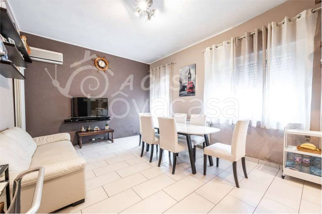 appartamento in vendita a Noceto in zona Borghetto