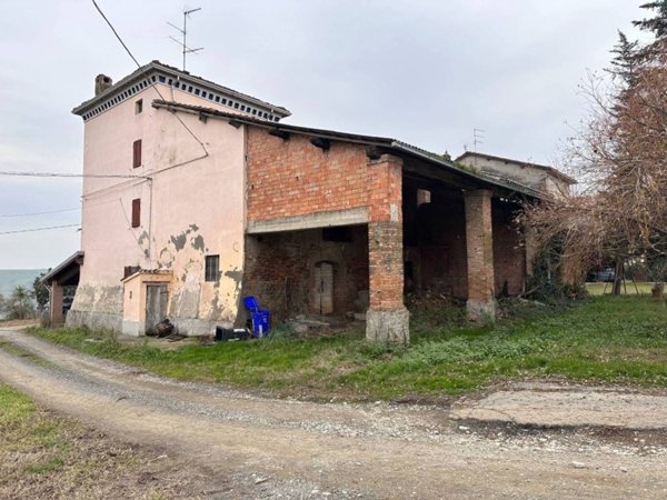 casa indipendente in vendita a Noceto