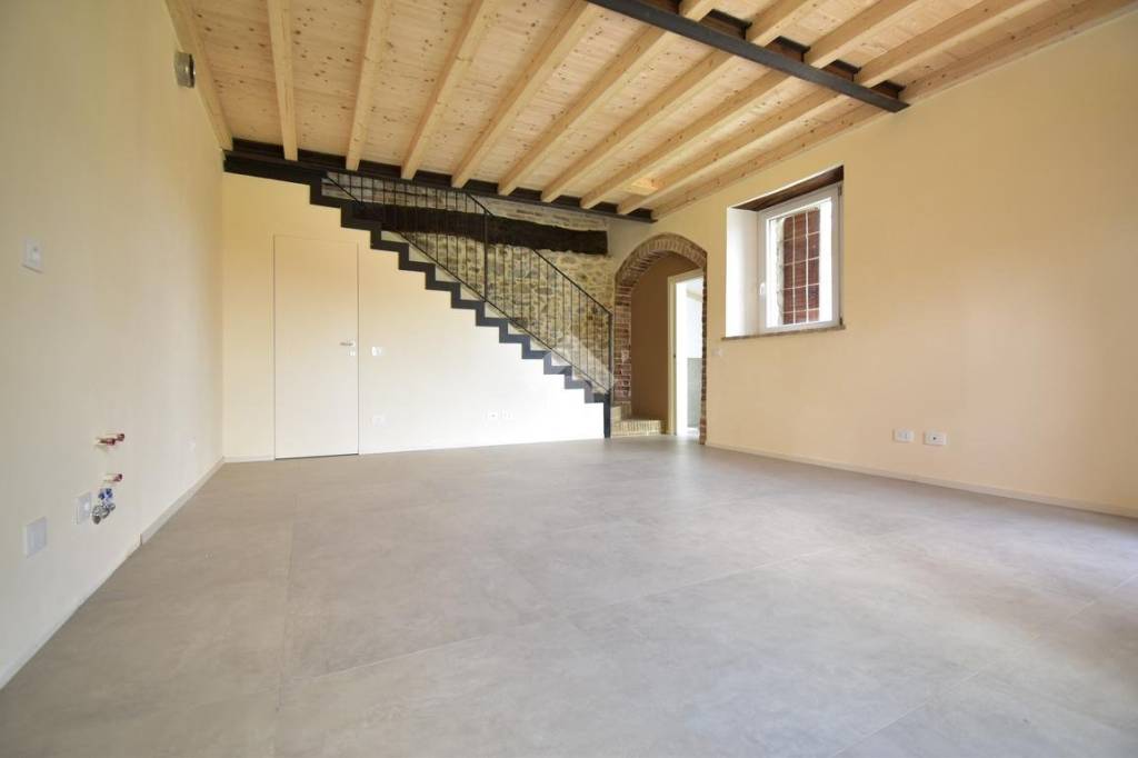 appartamento in vendita a Noceto in zona Costa Mezzana