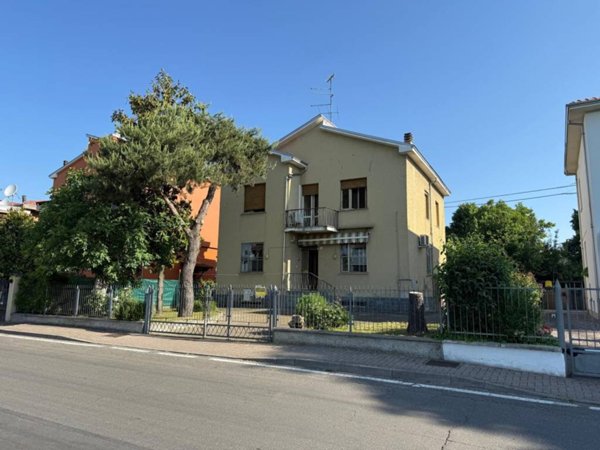 casa indipendente in vendita a Noceto