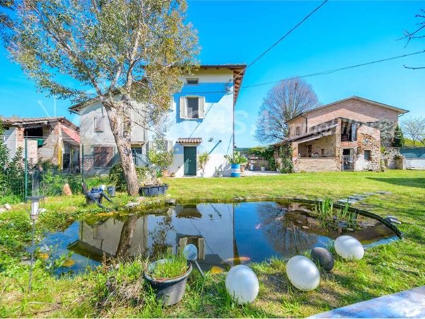 casa indipendente in vendita a Noceto