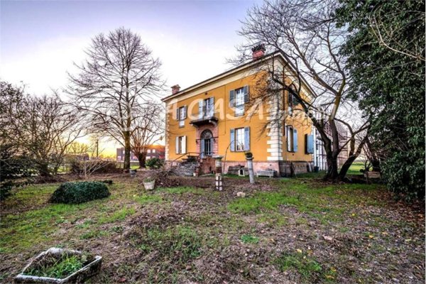 casa indipendente in vendita a Noceto in zona Ponte Taro