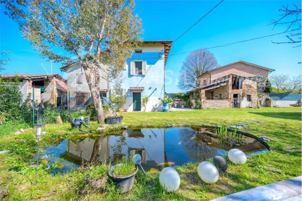 casa indipendente in vendita a Noceto