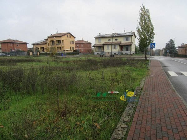 appartamento in vendita a Noceto in zona Borghetto
