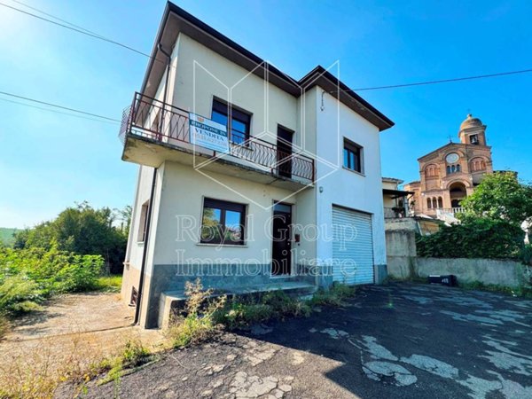 casa indipendente in vendita a Noceto in zona Costa Mezzana