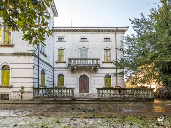 villa in vendita a Noceto