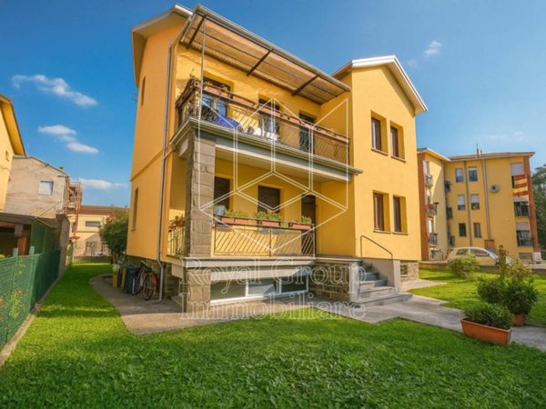 casa indipendente in vendita a Noceto