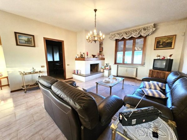 casa indipendente in vendita a Noceto