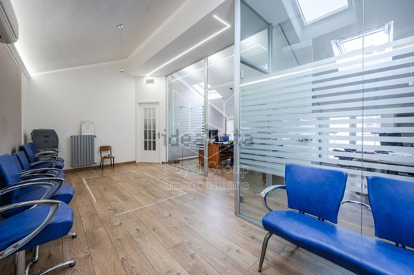 ufficio in vendita a Noceto