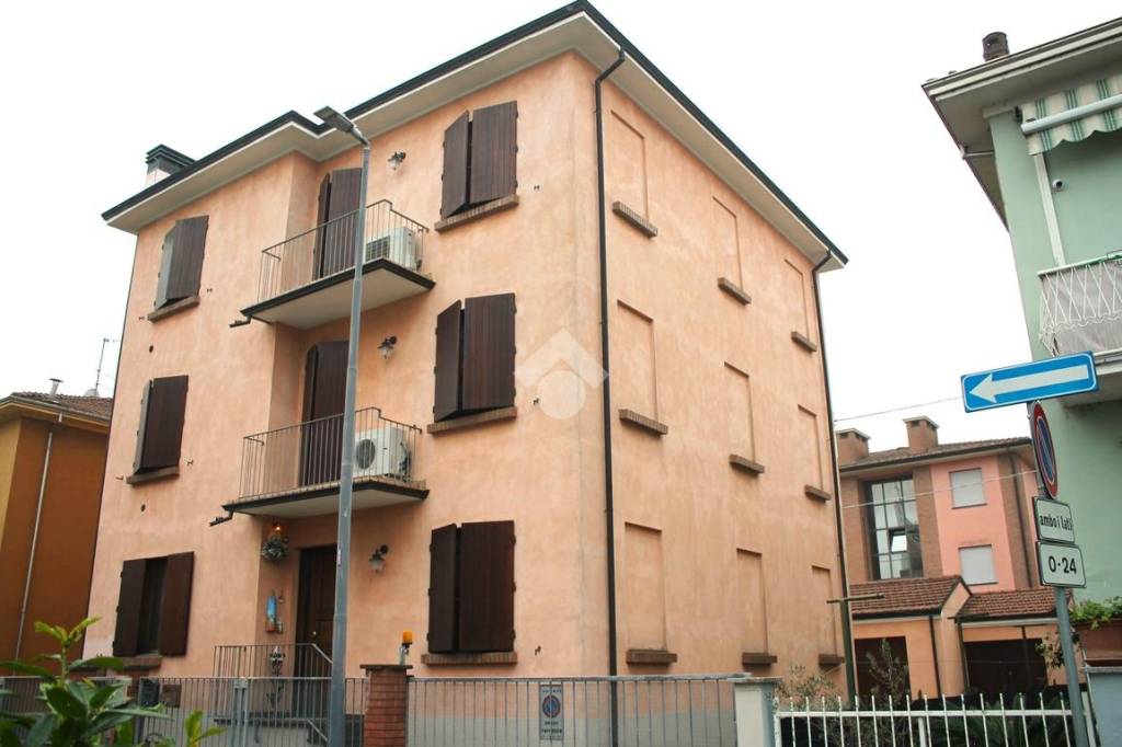 casa indipendente in vendita a Noceto