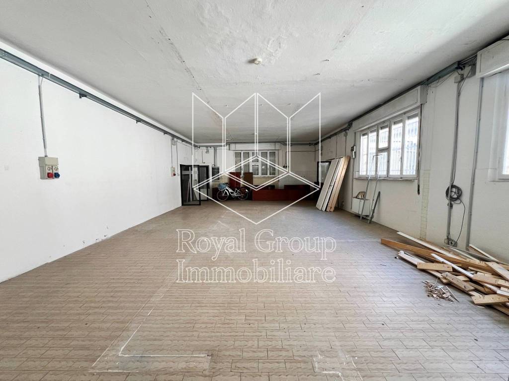 negozio in vendita a Noceto