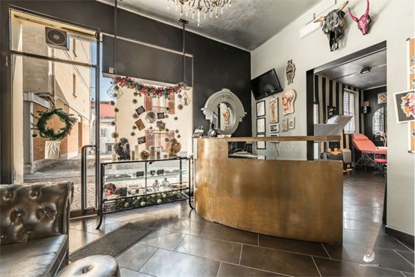 negozio in vendita a Noceto