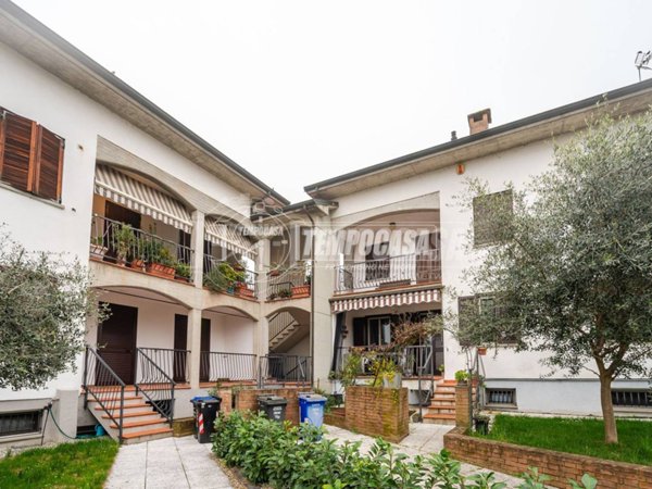 appartamento in vendita a Noceto in zona Ponte Taro