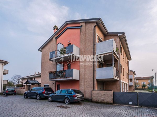 appartamento in vendita a Noceto in zona Ponte Taro