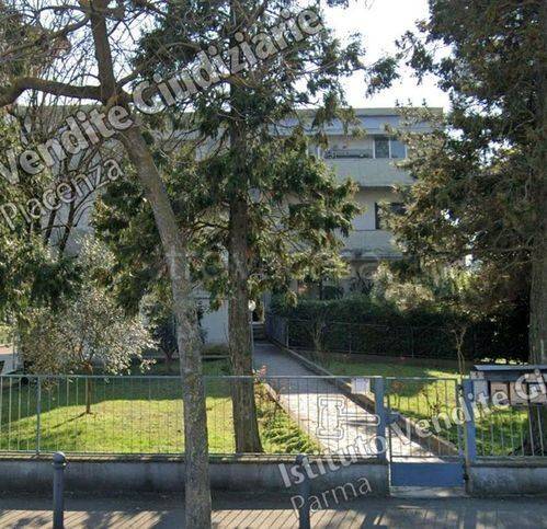 appartamento in vendita a Noceto in zona Ponte Taro