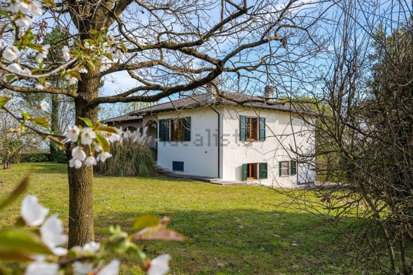 casa indipendente in vendita a Noceto
