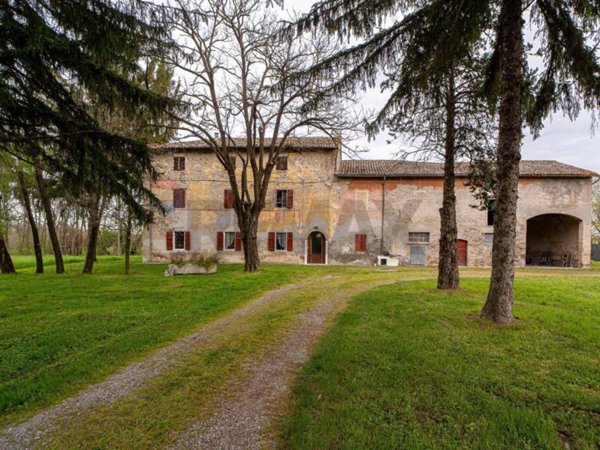 casa indipendente in vendita a Noceto