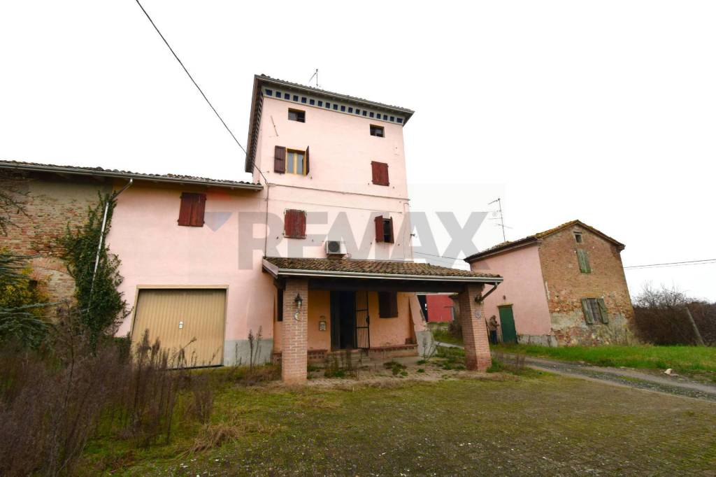 casa indipendente in vendita a Noceto in zona Cella