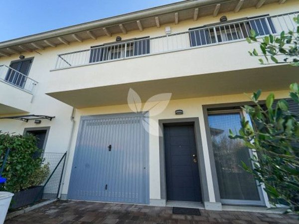 casa indipendente in vendita a Noceto in zona Borghetto