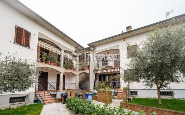 appartamento in vendita a Noceto in zona Ponte Taro