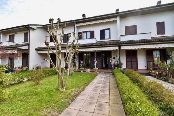 casa indipendente in vendita a Noceto