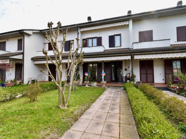 casa indipendente in vendita a Noceto