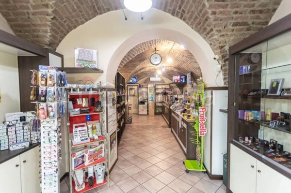 negozio in vendita a Noceto