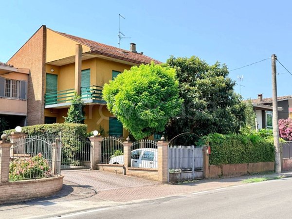 casa indipendente in vendita a Noceto