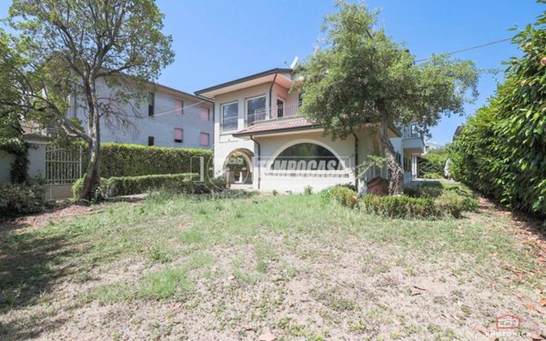 casa indipendente in vendita a Noceto