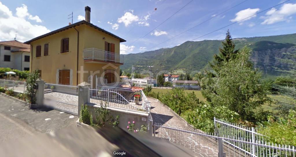 casa indipendente in vendita a Palanzano