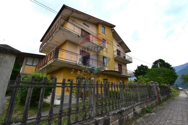 casa indipendente in vendita a Palanzano