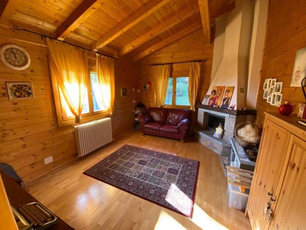 casa indipendente in vendita a Palanzano