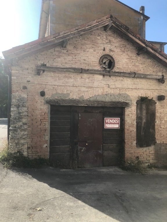 negozio in vendita a Palanzano