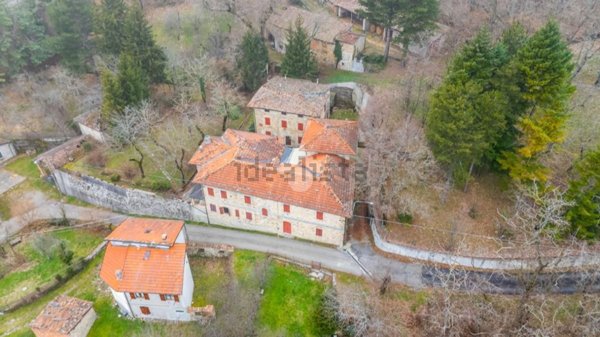casale in vendita a Palanzano in zona Lalatta