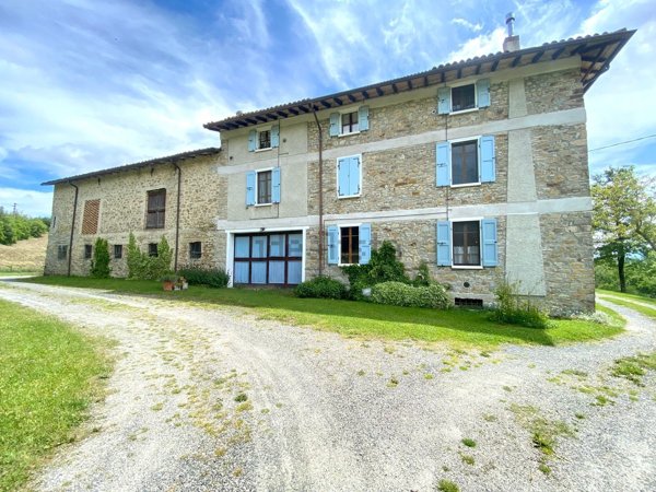 casale in vendita a Palanzano