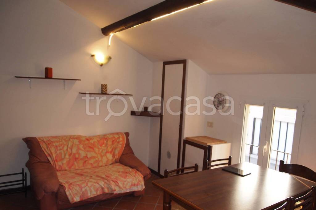 appartamento in vendita a Parma in zona Botteghino