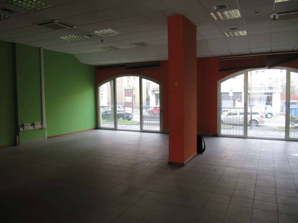 ufficio in vendita a Parma in zona Centro Storico