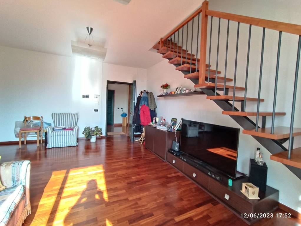 appartamento in vendita a Parma in zona Pilastrello