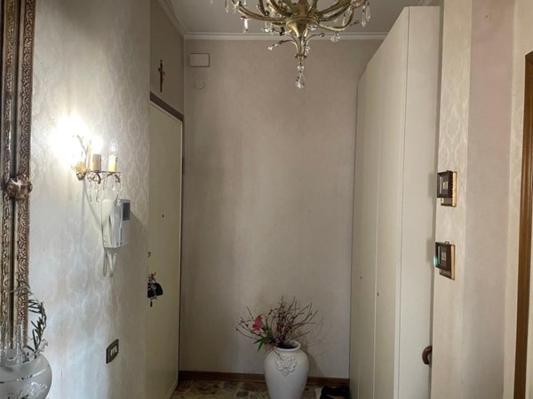 appartamento in vendita a Parma in zona Oltretorrente