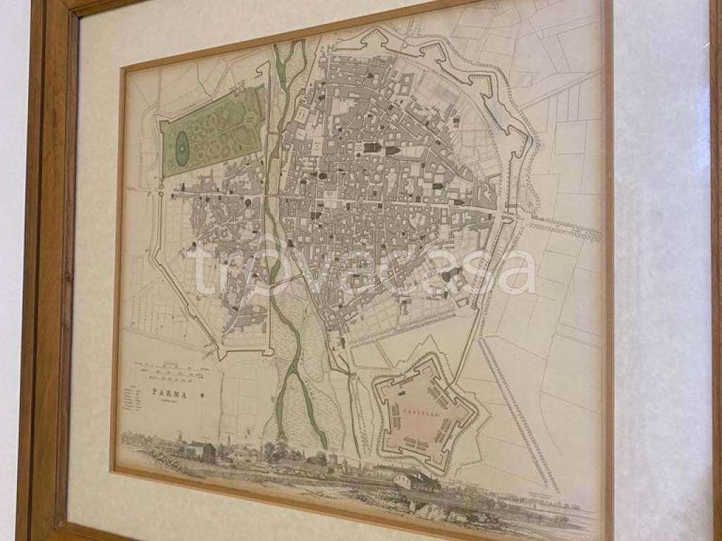 negozio in vendita a Parma in zona Centro Storico
