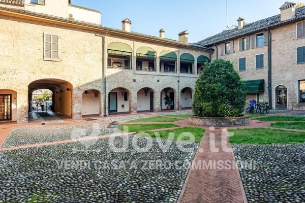 appartamento in vendita a Parma in zona Cittadella