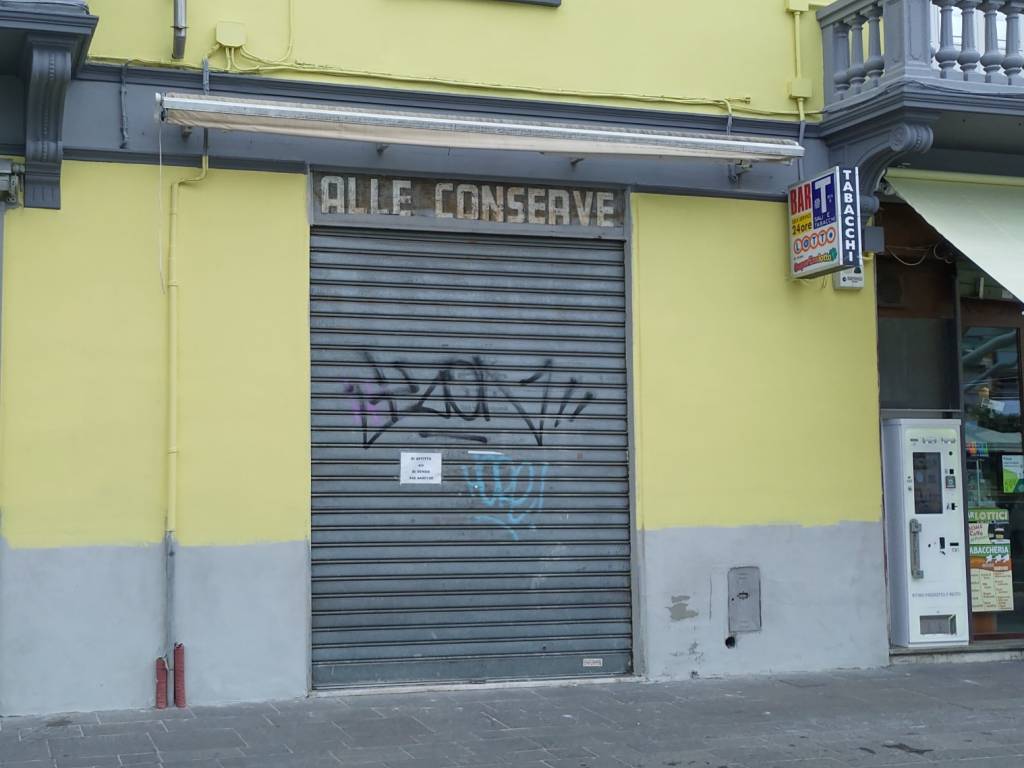 negozio in vendita a Parma