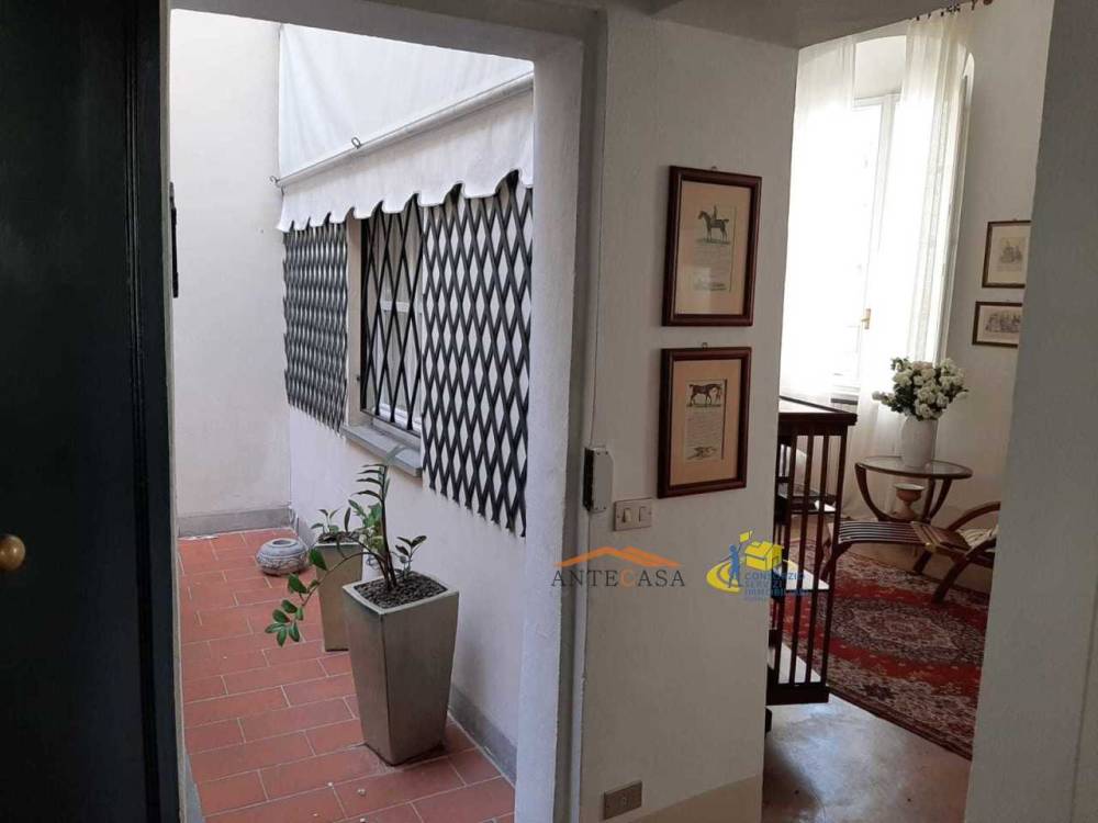 appartamento in vendita a Parma in zona Centro Storico