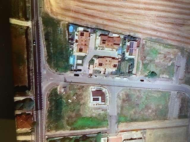 terreno edificabile in vendita a Parma in zona Carignano